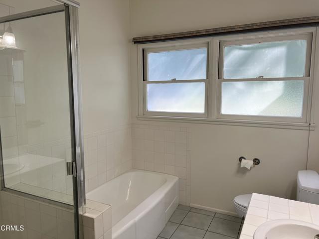 Building Photo - 5414 Palm Dr