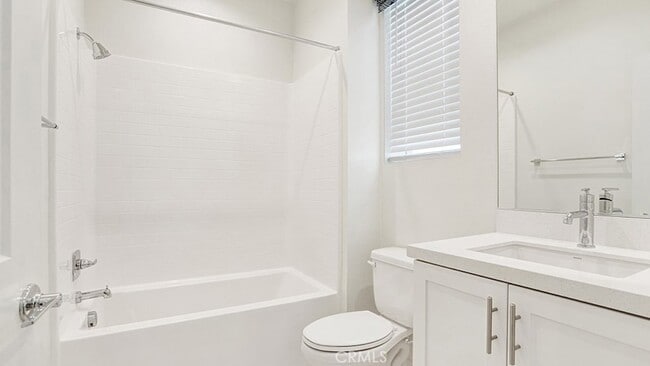 Building Photo - 137 Mirth