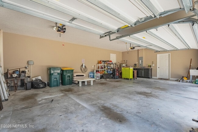 Building Photo - 12647 Julington Oaks Dr