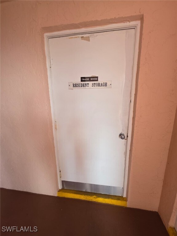 Building Photo - 160 Turtle Lake Ct