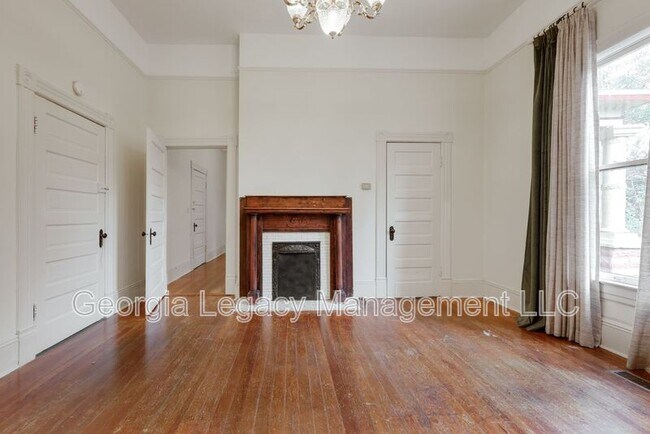 Building Photo - 295 Oglethorpe Ave