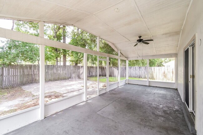 Building Photo - 1223 Summer Springs Drive