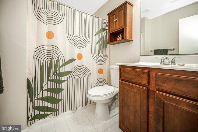 Building Photo - 75 Fern Oak Cir