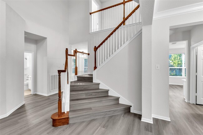 Building Photo - 5523 Santa Chase Ln