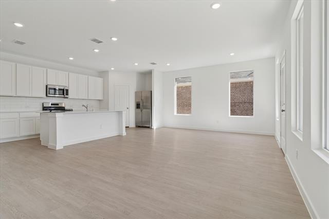 Building Photo - 1805 Alpine Larch Ln