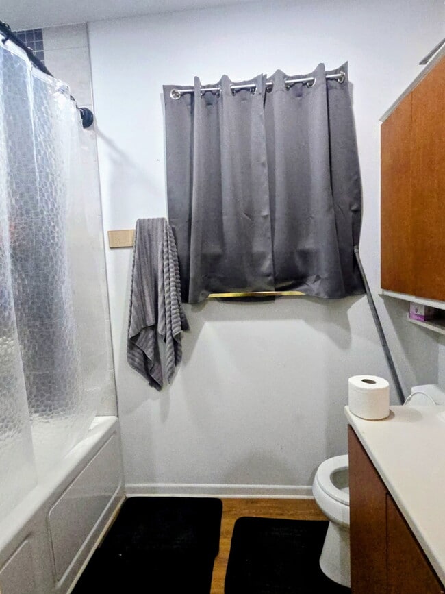 Building Photo - 1311 Patricia Dr