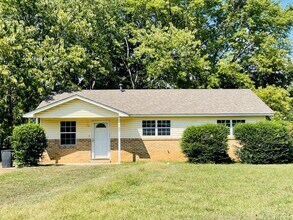 Building Photo - Unwind In Style