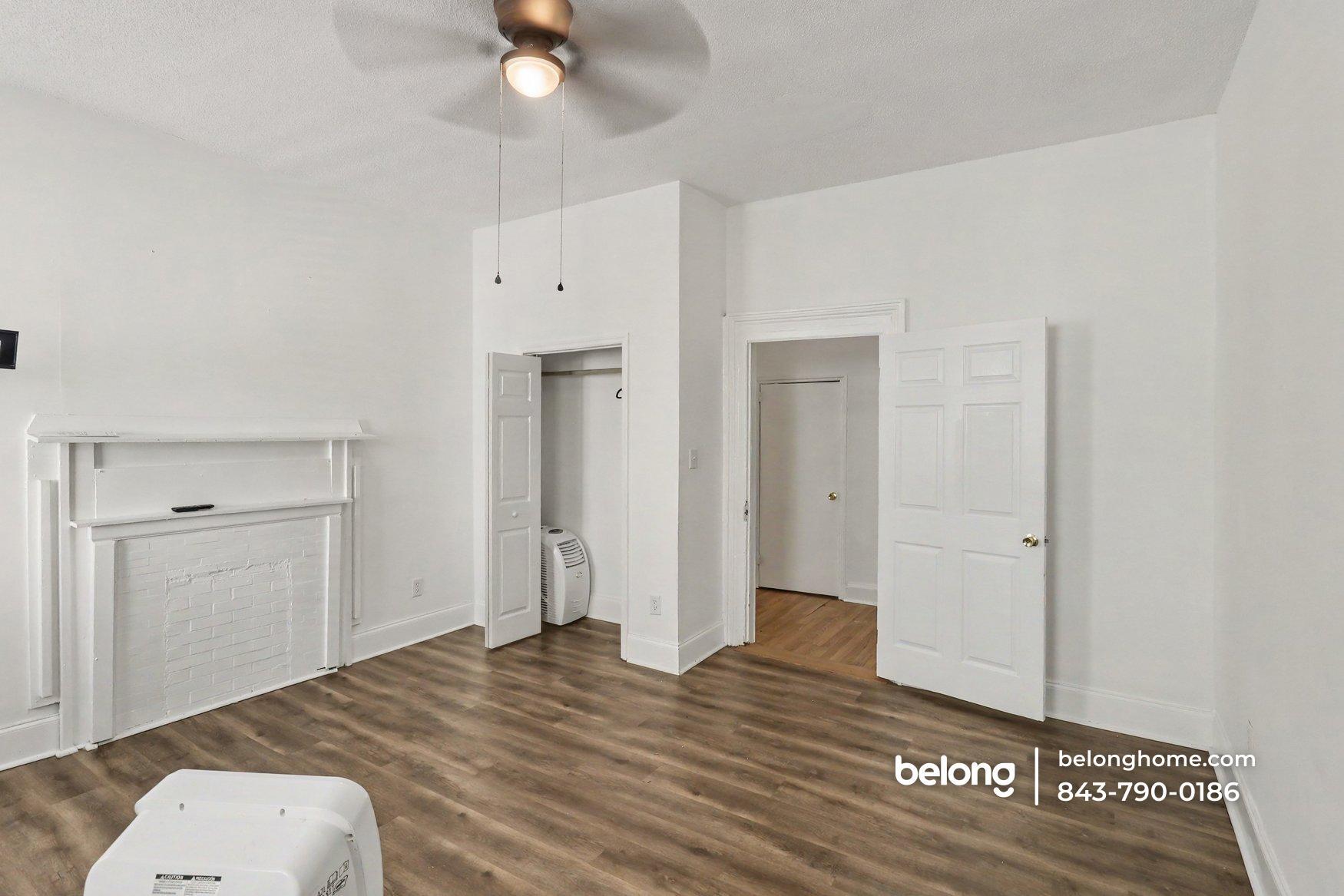 Building Photo - 914 Beman St