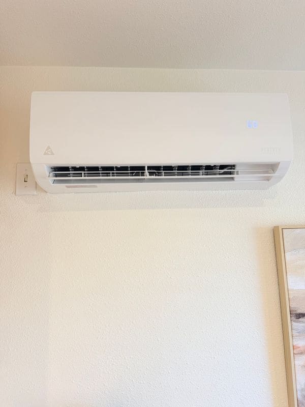 Building Photo - 9966 Pacific Ave