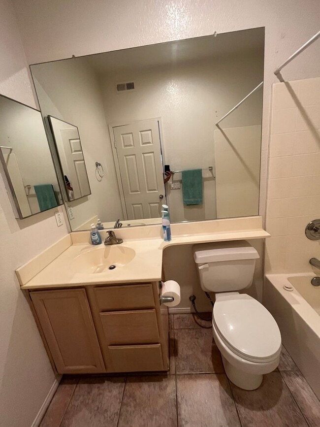 Building Photo - 31126 El Torito Ct