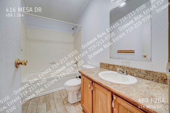 Building Photo - 416 Mesa Dr