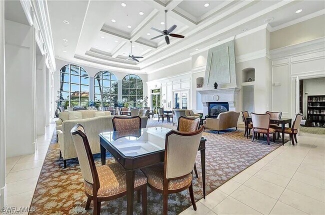 Building Photo - 6250 Towncenter Cir