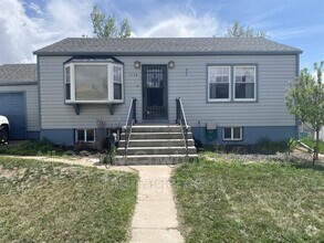 Building Photo - 1116 E Harney St