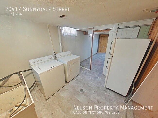 Building Photo - 20417 Sunnydale St