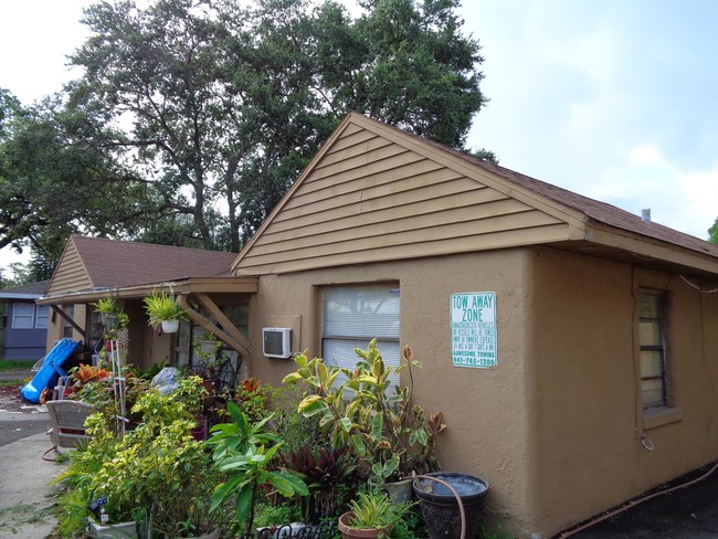 Primary Photo - 1109 17th Ave W