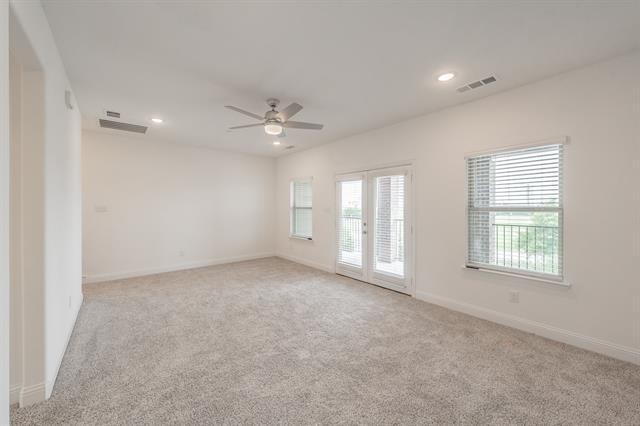 Building Photo - 4201 Shavano Dr