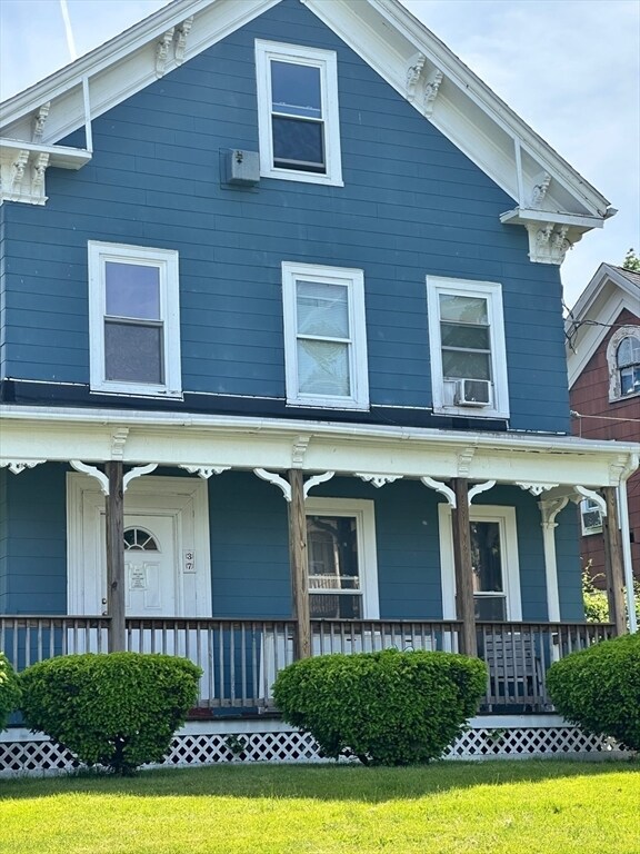 Building Photo - 37 Hale St