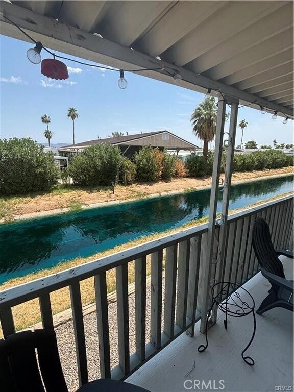 Building Photo - 670 Channel Way