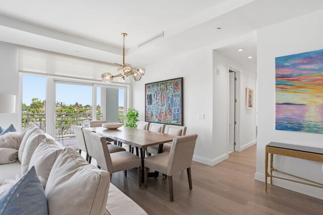 Building Photo - 3200 S Ocean Blvd