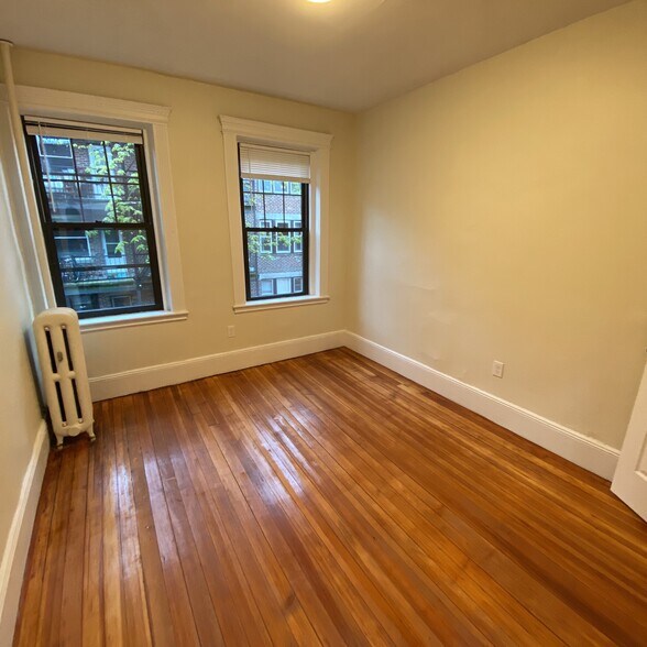 Building Photo - 1412 Commonwealth Ave