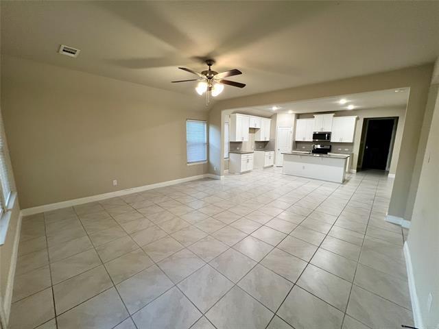 Building Photo - 2143 Erika Ln