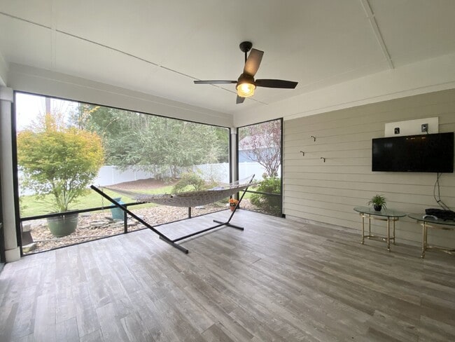 Building Photo - Single Level Lawton Station home for Rent!