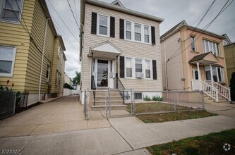 Building Photo - 74 Harrison Pl