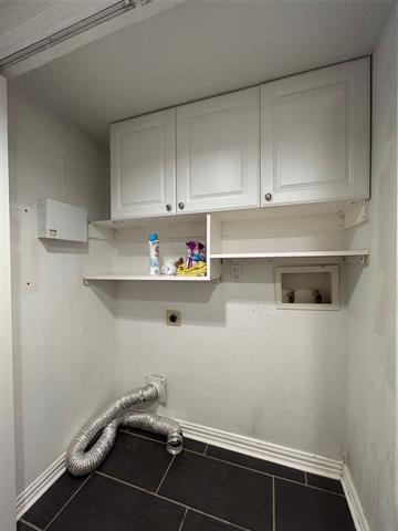Building Photo - 3115 Royal Gable Dr