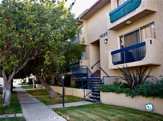 Building Photo - 14560 Clark St
