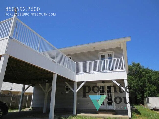 Primary Photo - 5844 Ucita Ave