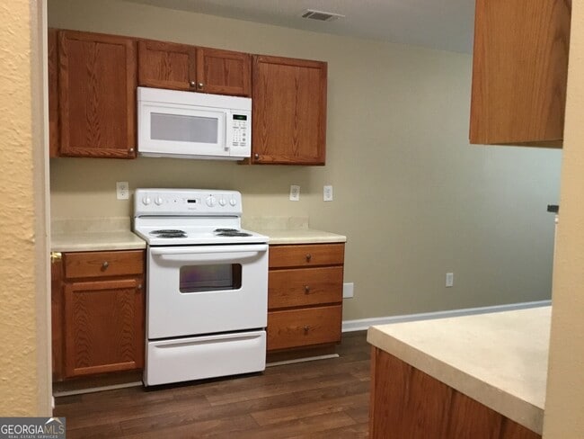 Building Photo - 4132 Ravenwood Ct