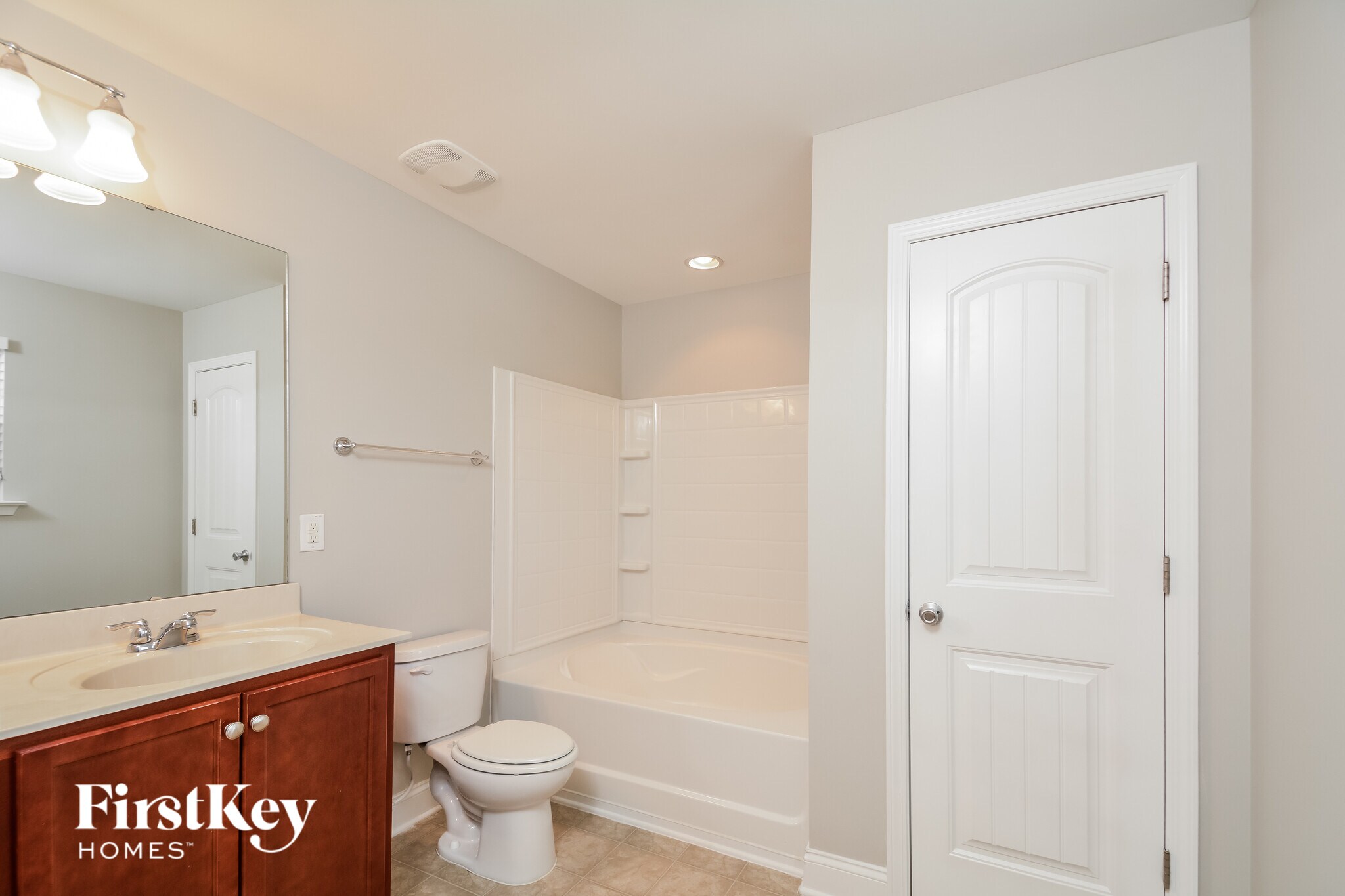 Building Photo - 239 Plymouth Dr