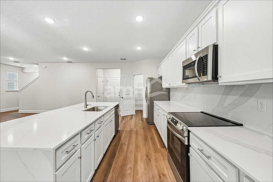 Building Photo - 96596 Blackrock Cv Wy