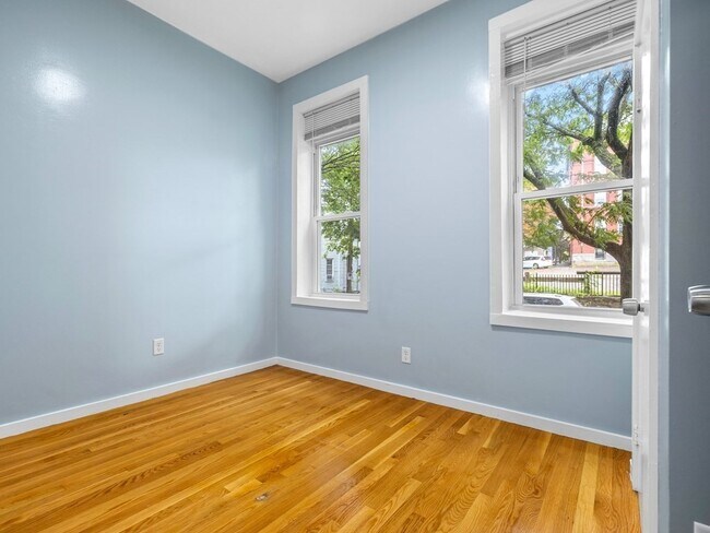 Building Photo - 43 Coleman St