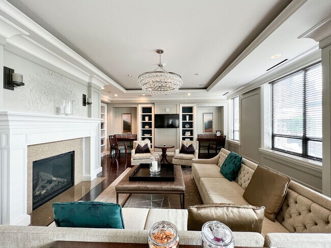 Building Photo - 690 Market St