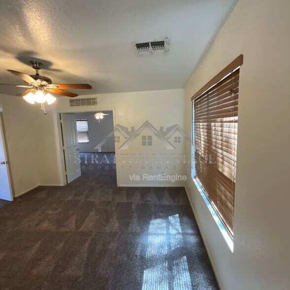 Building Photo - 9553 W Monte Vista Rd