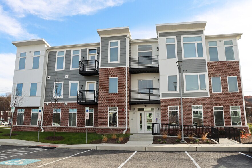 The Willows at Valley Run 160 Silknitter Dr Caln Township PA 19320