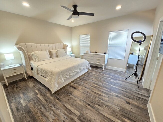 Building Photo - 2716 Brigham Ln