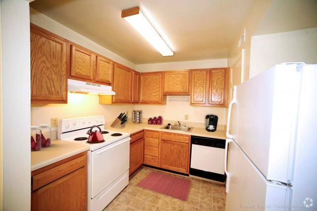 Primary Photo - Highwater Flats