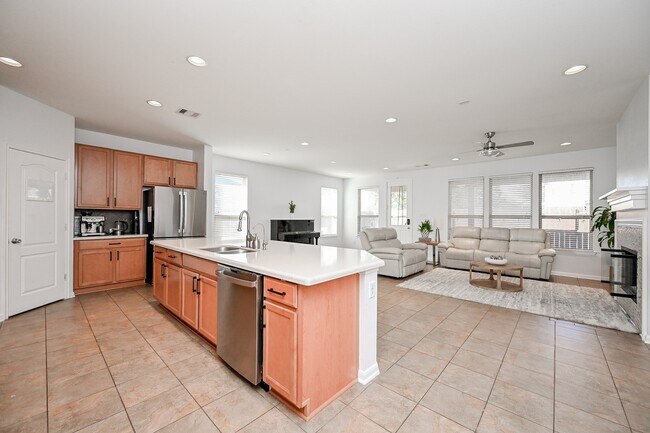 Building Photo - 28610 Cranford Sage Ln