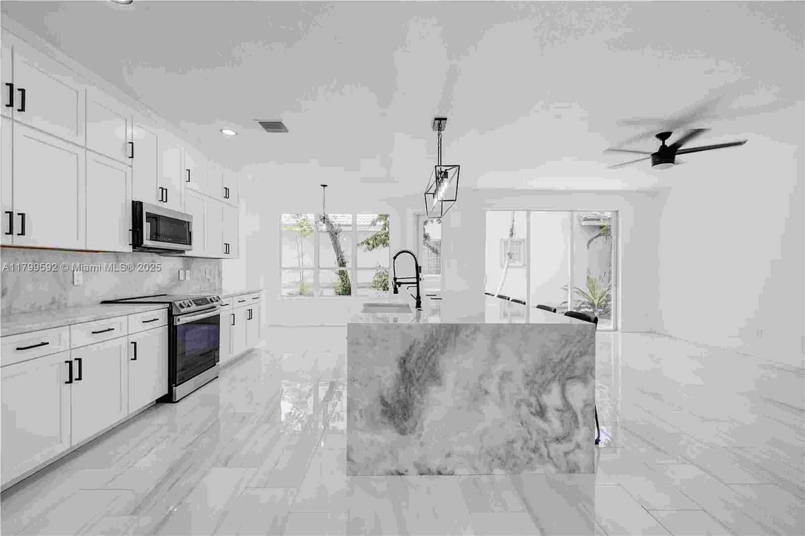 Building Photo - 5050 Greenwich Preserve Ct