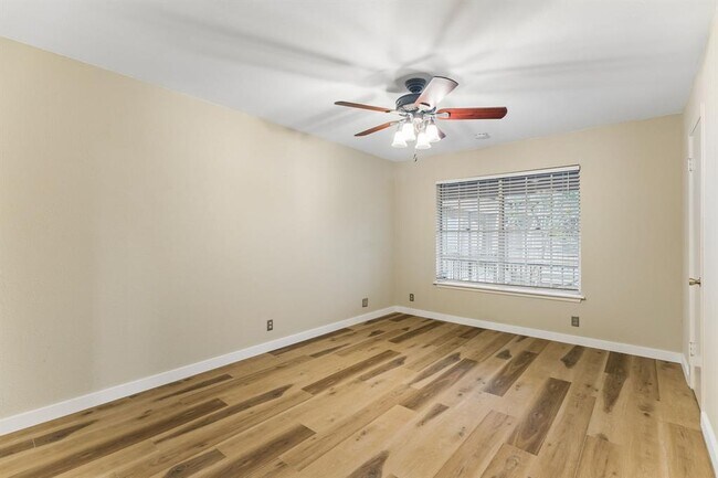 Building Photo - 7801 Shoal Creek Blvd