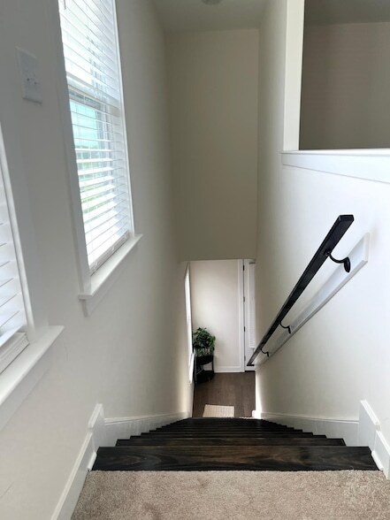 Building Photo - 4826 Annabell Cir S