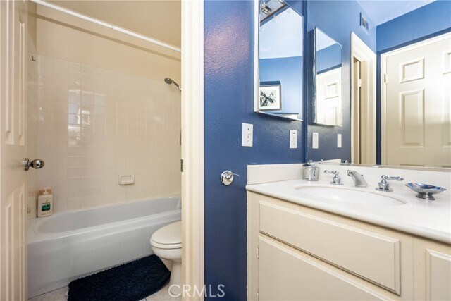 Building Photo - 7686 E Big Canyon Dr