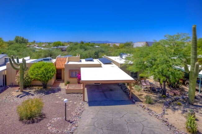 Building Photo - 1422 S Moonflower Ln