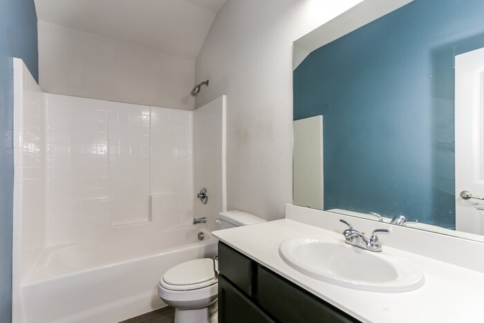 Building Photo - 9021 Curacao Dr