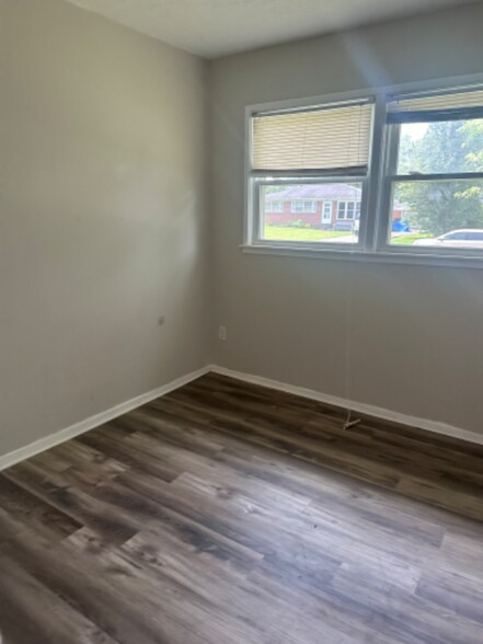 Building Photo - 6319 Hackberry Way