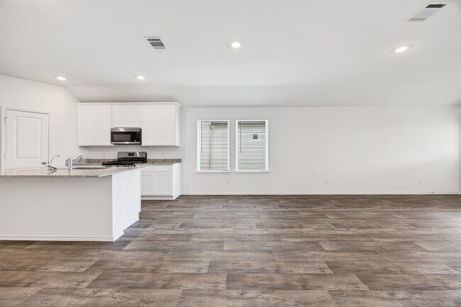 Building Photo - 3710 Marino Mile Dr