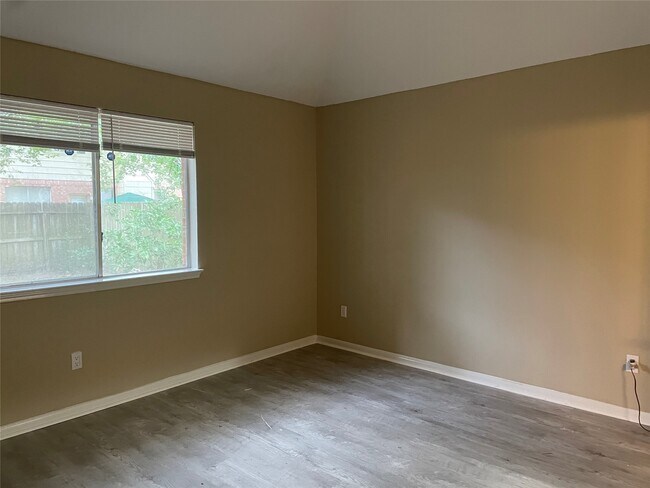 Building Photo - 15915 Blue Mesa Ridge Dr