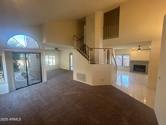 Building Photo - 15845 N 50th St